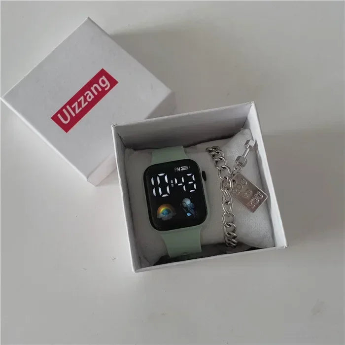 Montre Sport LED Étanche Numérique Silicone Sans Bracelet Pour Hommes Femmes